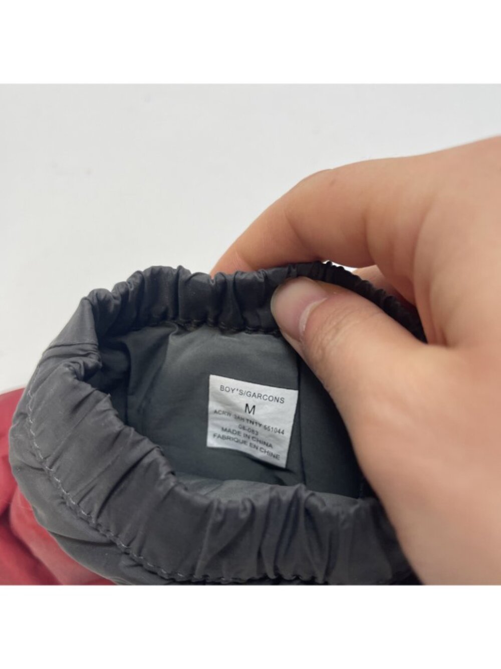 Northface Thermoball 450 Botties Slippers Boys Sz M Red / Gray Quilted Cozy - Picture 7 of 10